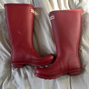 Kids HUNTER Boot- size 2B